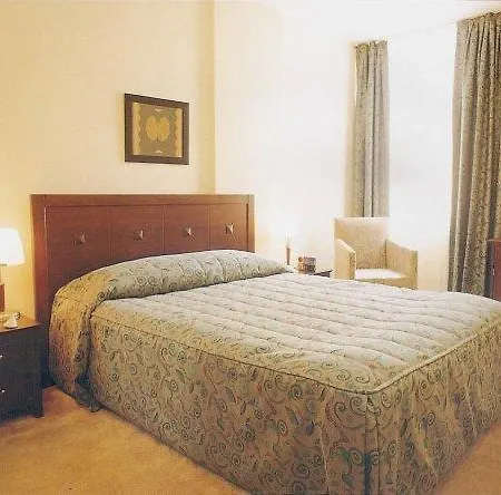 Aparthotel Baran Airport