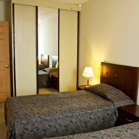Baran Airport Aparthotel