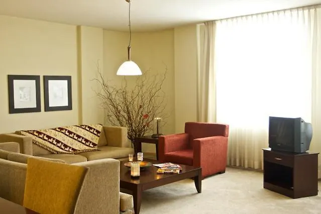 Hotel apartamentowy Baran Airport