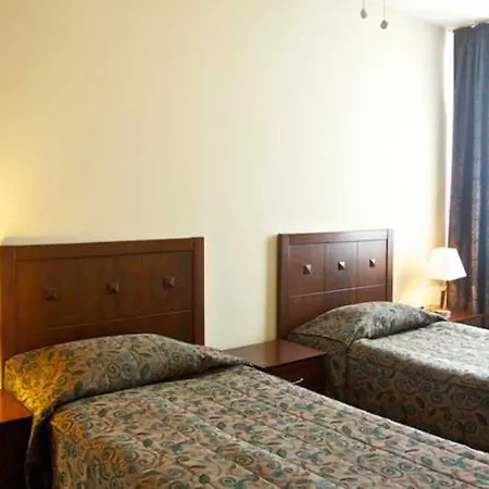 アパートホテル Baran Airport